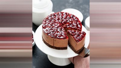 عشاق الحلويات.. طريقة عمل تشيز كيك بالشوكولاتة والتوت