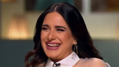 ميرنا وليد تتصدر التريند..والسبب عمليات التجميل (فيديو)