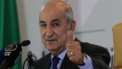 الرئيس الجزائري يصل إلى الكويت في زيارة رسمية