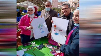 استمرار فعاليات مسابقة رسم 