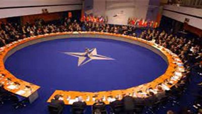 الناتو يضم السويد وفنلندا لتنظيم خط دفاعي لمواجهة روسيا