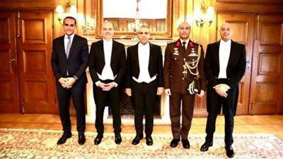 سفير مصر المٌعيّن لدى بلجيكا يقدم أوراق اعتماده للملك فيليب