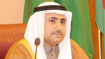 رئيس البرلمان العربي يشيد بدور السيسي في دعم العمل البرلماني المشترك