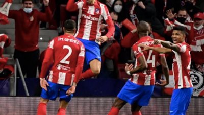 أتلتيكو مدريد يهز شباك مانشستر يونايتد بهدف مبكر في دوري أبطال أوروبا