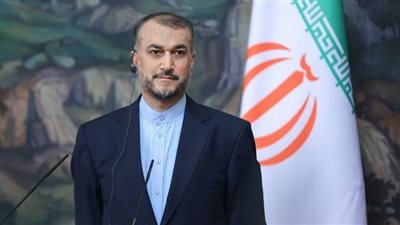 وزير الخارجية الإيراني: نسعى لاتفاق نووي قوي ودائم