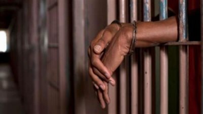 الحبس عام وغرامة مليوني جنيه.. عقوبة رفع الأسعار وفقًا للقانون (تفاصيل)