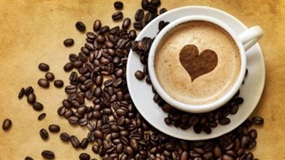 خبيرة تغذية تكشف متى تبطئ القهوة عمل الدماغ