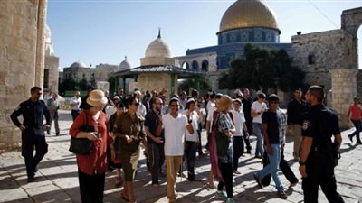 عشرات المُستوطنين يقتحمون الأقصى وسط دعوات لشد الرحال إليه قبل عيد الأضحى