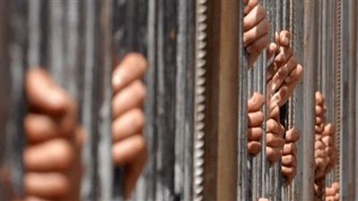 القبض على 6 من مساطيل الطرق