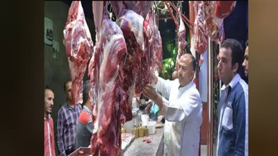 أخصائية تغذية تكشف أضرار تناول الفتة واللحم في عيد الأضحى