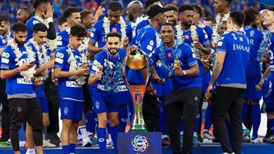 الهلال يتصدر تصنيف الأندية السعودية والاتحاد يبتعد