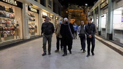 محافظ جنوب سيناء يتفقد السوق التجاري القديم بشرم الشيخ