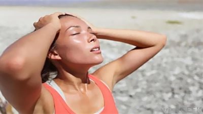 طبيب روسي يوضح الآثار الضارة لضربة الشمس على الدماغ