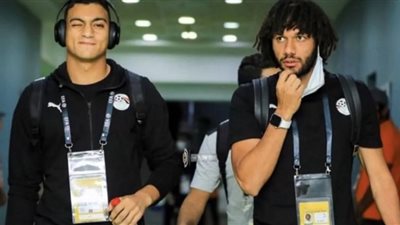 بعد قذيفة النني..مصطفى محمد أمام فرصة لهز شباك برشلونة على ملعب كامب نو