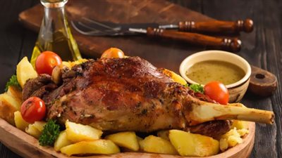 طريقة عمل كتف خروف مشوي لعزومة العيد