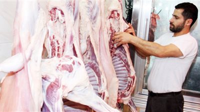 أسعار اللحوم تسرق فرحة العيد