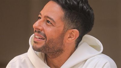 محمد حماقي يتألق في أضخم حفلات الشيخ زايد بحضور كامل العدد| والجمهور يطالبه بـ 