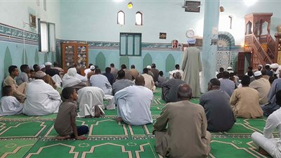 فضل زيادة الصلاة على النبي في التكبيرات