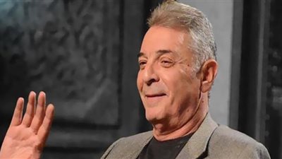 محمود حميدة يهنئ جمهوره بعيد الأضحى