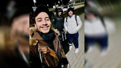 شاهد.. نزوح عدد من المصريين بأوكرانيا إلى رومانيا