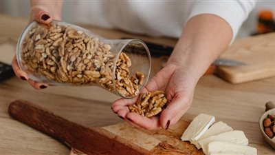 الجوز يحسن صحة القلب ويساعدك على العيش لفترة أطول