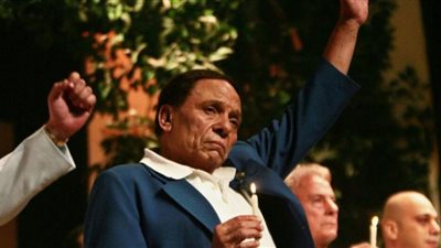 (فيديو) بعد أنباء وفاته.. شقيق عادل امام يفجر مفاجأة عنه| ونقابة الممثلين تخرج عن صمتها