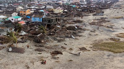 بريطانيا تقدم مساعدات عاجلة لإغاثة منكوبي إعصار باتسيراي في مدغشقر