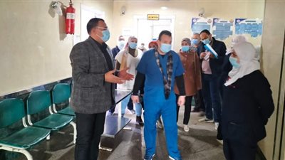 وكيل وزارة الصحة يتفقد طوارئ الباطنة بمستشفى السويس العام