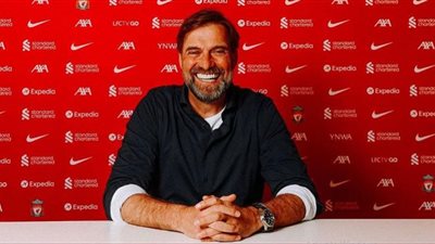 كلوب يشيد بحفاوة استقبال ليفربول في تايلاند ويؤكد : سنقدم مباراة كبيرة أمام يونايتد