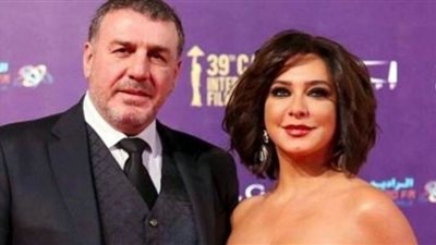 طليق سلاف فواخرجي: نعيش معًا في منزلٍ واحدٍ رغم الانفصال