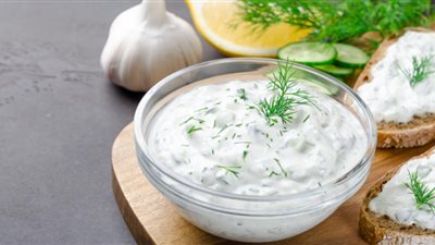 للقضاء على الانتفاخ.. طريقة عمل سلطة الزبادي الهندية