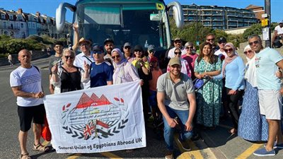 شاهد.. أكبر تجمع مصري في بريطانيا