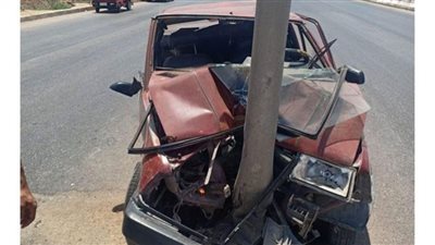 اصطدامت سيارتهم بالرصيف .. مصرع رجل وزوجته في التجمع الأول