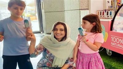 حلا شيحة الأكثر بحثًا على جوجل بسبب صور بناتها