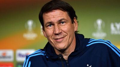 مدرب النصر يقرر تصعيد خمسة لاعبين استعدادا للموسم الجديد