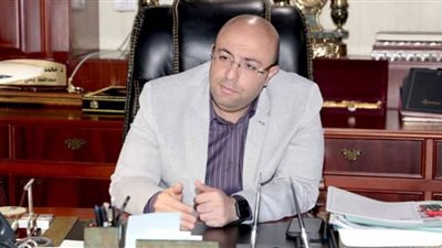 محافظ بني سويف يتابع أنشطة مشروع تعزيز الأعمال الزراعية بالريف المصري