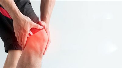 4 أكلات ممنوعة لمن يعانون من آلام الركبة