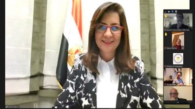 وزيرة الهجرة تعقد لقاءً مع عدد من أعضاء الجالية المصرية بالدنمارك