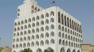 الخارجية العراقية: وصول مواطنين إلى سفارات الدولة في المجر وبولندا ورومانيا
