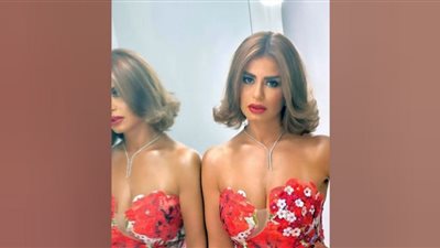 منه فضالي تستعد لاستقبال الصيف بالاسود الممزق ومتابع يقصف جبهتها