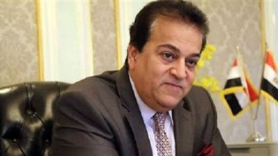 القائمة الرسمية بأسماء الجامعات والمعاهد المعتمدة من وزارة التعليم العالي والبحث العلمي