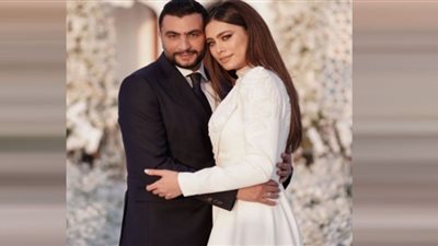 برفقة زوجها.. هاجر أحمد تتصدر مواقع البحث (فيديو وصور)