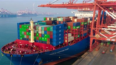 صادرات الصين ترتفع 17.9% متجاوزة التوقعات