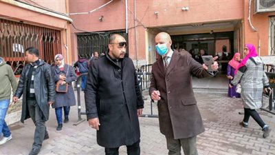 وكيل صحة الشرقية يتابع تطعيم المواطنين بالجرعة التنشيطية