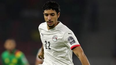 عمر مرموش يظهر مهارة خاصة في تدريبات فولفسبورج
