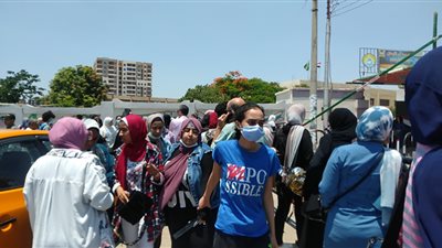 الثانوية العامة تستأنف أعمالها بامتحاني الفيزياء والتاريخ بعد توقف دام أسبوعًا