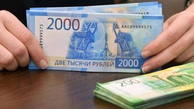 مع تصاعد الأحداث الروبل الروسي يتراجع مقابل الجنيه اليوم 2 مارس