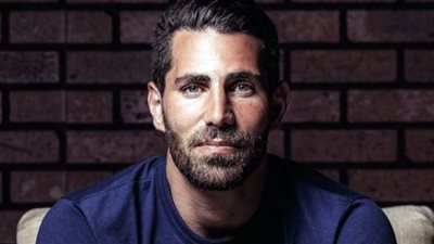 الليلة.. عزيز مرقة يحيي حفلًا غنائيًا بساقية الصاوي