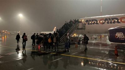 طالب عائد من أوكرانيا: نعمة الوطن الآمن كبيرة.. والضرب كان في كل مكان