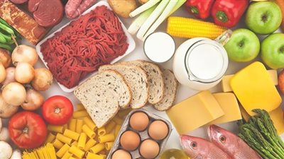 مكونات غذائية تزيد عمرك 10 سنوات.. أبرزها المكسرات